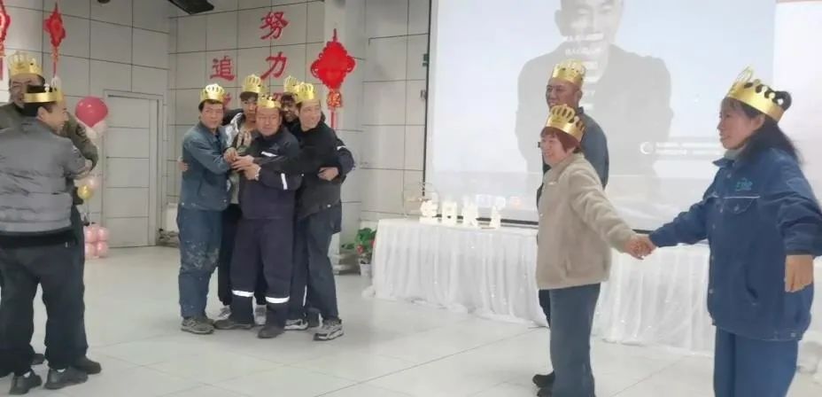 星空(中国)|西北碳化硅|绿碳化硅|黑碳化硅|碳化硅微粉|碳化硅颗粒|炼钢用碳化硅